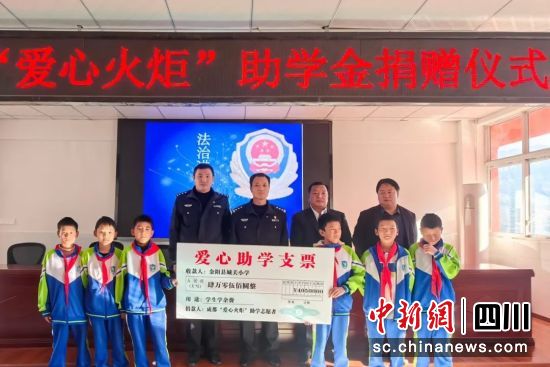 ��ٛ�xʽ�F(xi��n)�����Ĵ�ʡ�䶾������ ���D