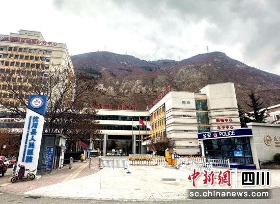봨ht(y)Ժ봨hί D