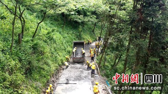 �Թ����cʾ������ʩ���F(xi��n)�����봨�hί���������D