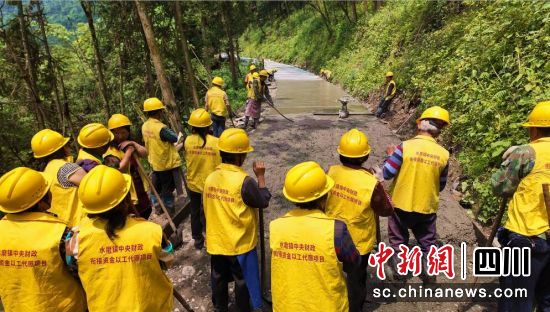  �Թ����cʾ������ʩ���F(xi��n)�����봨�hί���������D