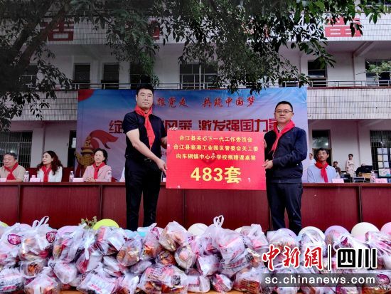 ������ٛ�F(xi��n)�����Ͻ��h��ý�w���Ĺ��D