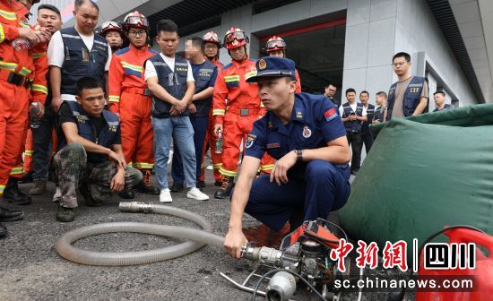 ���(d��ng)�F(xi��n)��(ch��ng)���؞���ý ���D