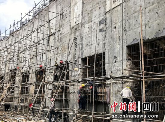 ʩ���F(xi��n)���������hί���������D