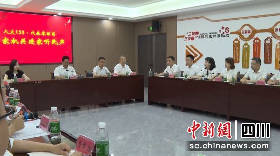  ��ӬF(xi��n)�����؞���ý ���D