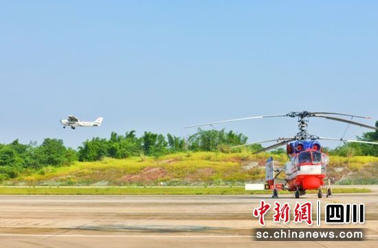 �o�˙C�����˙C�ں��\�С�ؕ����ý ���D