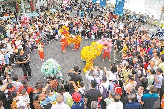 �����ο����½��ϺӰ�߅�^����{������