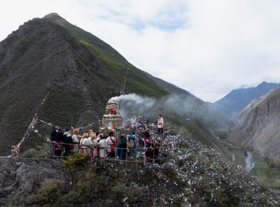 《“日麥喜”民俗文化活動(dòng)》 江宏景/攝 《“日麥喜”民俗文化活動(dòng)》 江宏景/攝