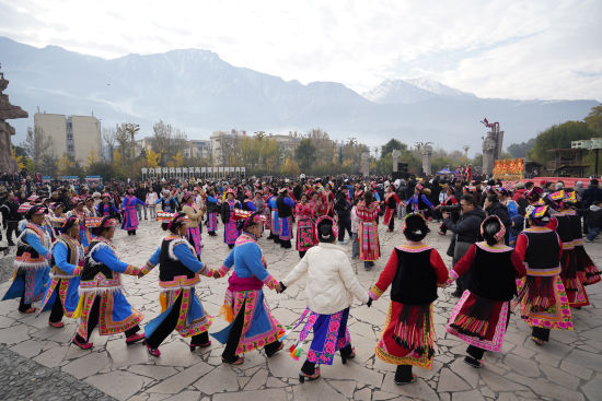 ��2025Ǽ��c�����(d��ng)��ï�h�Ї�(gu��)��Ǽ���e�С� �x�Ǐ�(qi��ng)/�z