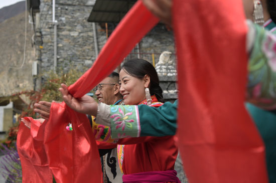 �������Ϲ�(ji��)��ʢ�bӭ�ӿ��ˡ� �����A/�z