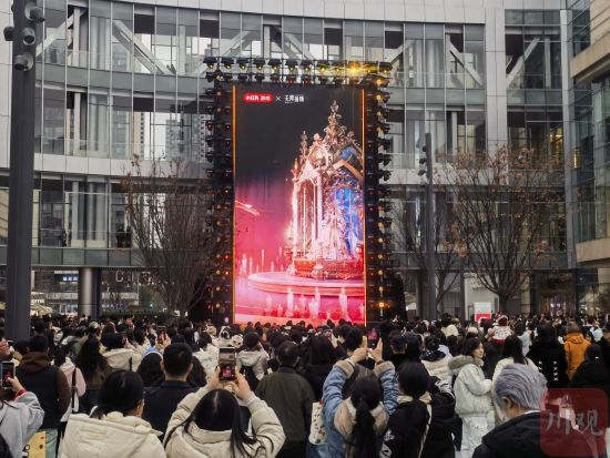 Ԫ���������ɶ�ĳ��Ȧ�e�k����Ԫ���P(gu��n)���[��������������^���v�㡣ꐱ̼t �z